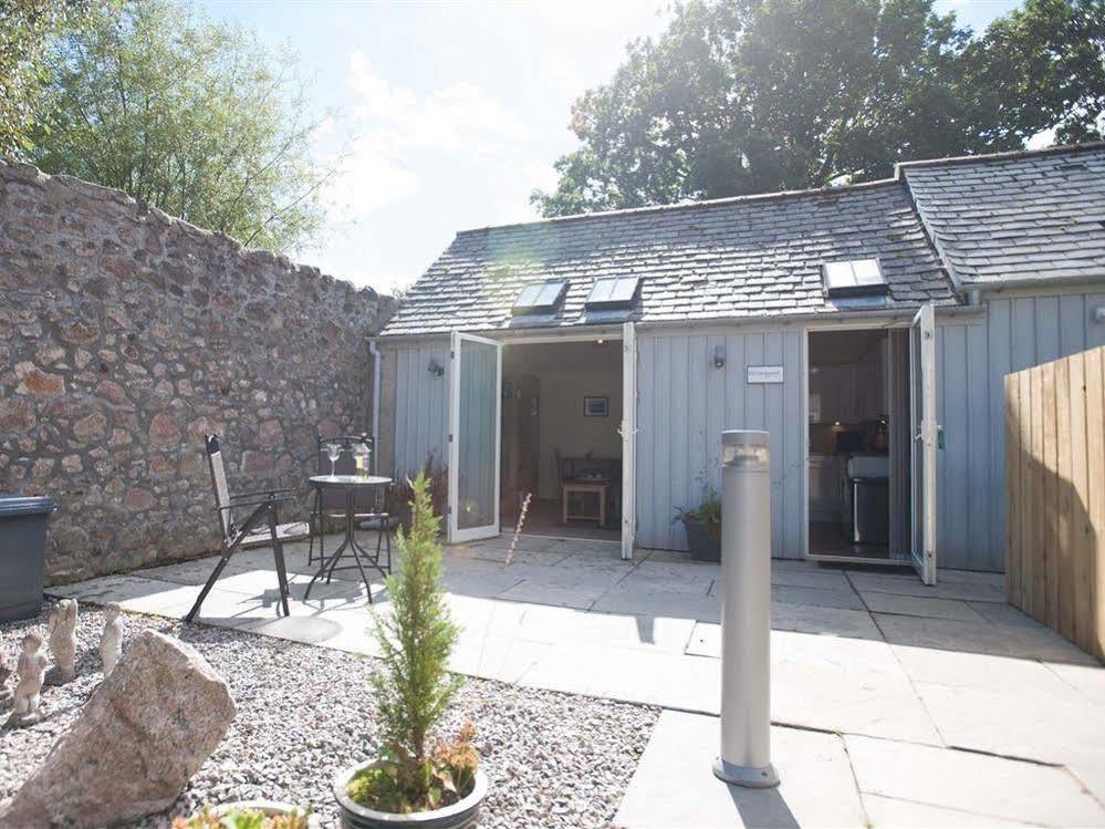 Glenernan Self Catering Cottages 巴拉特 外观 照片